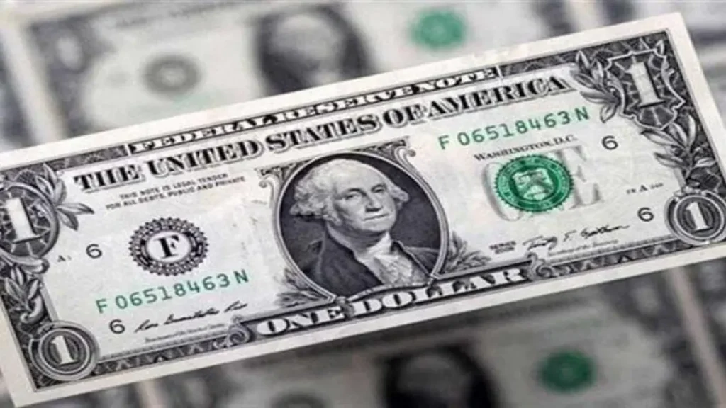 تطورات حركة سعر الدولار في البنوك المصرية مقابل الجنيه خلال تعاملات اليوم